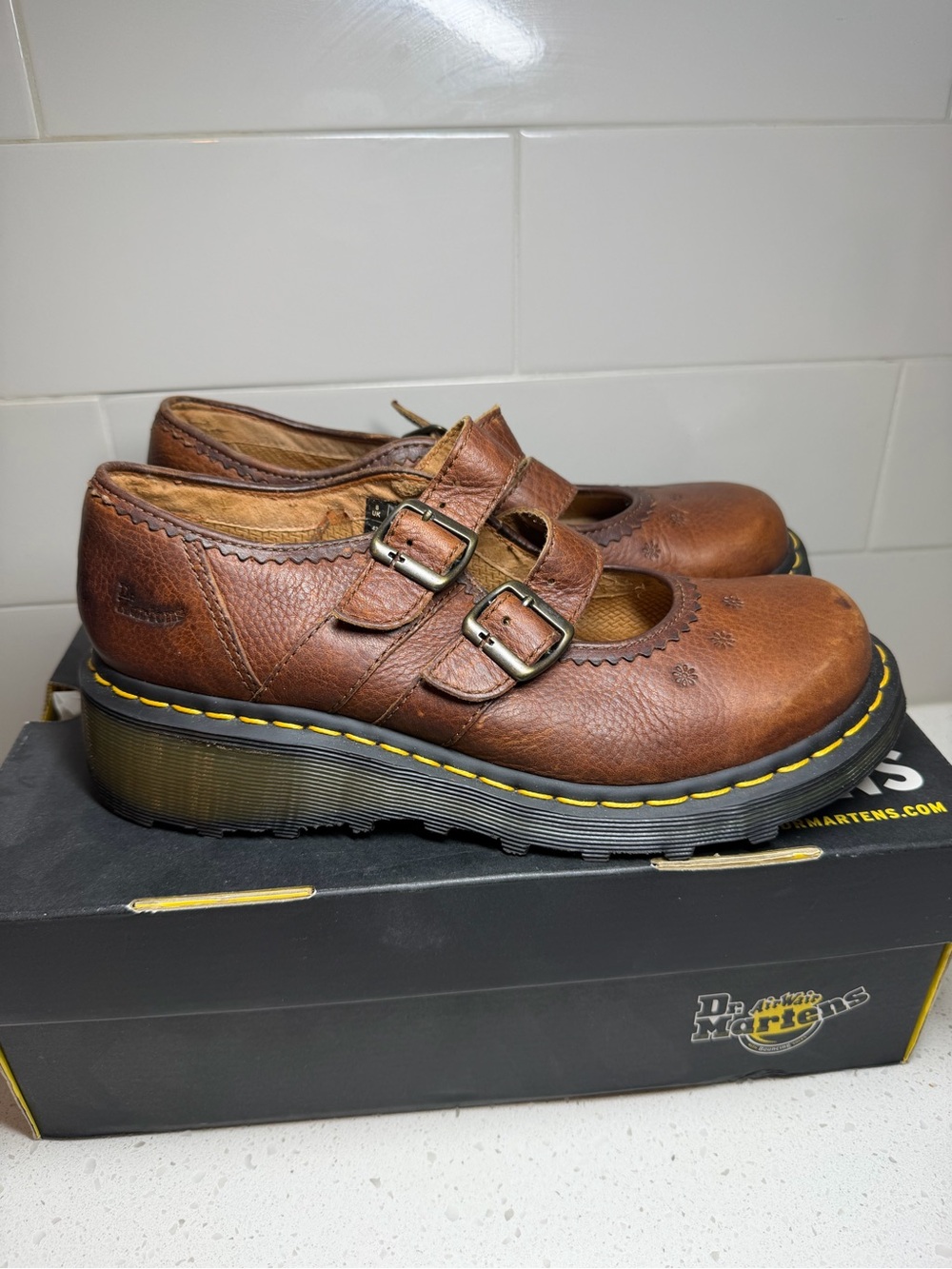 Dr. Martens Vintage 90s 3B41 Floral Embossed Double Strap Mary Janes Size 10